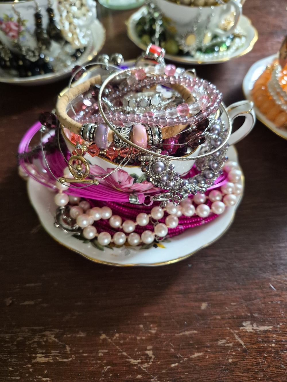 Jewelery Cup And The Pieces Are A Mystery.